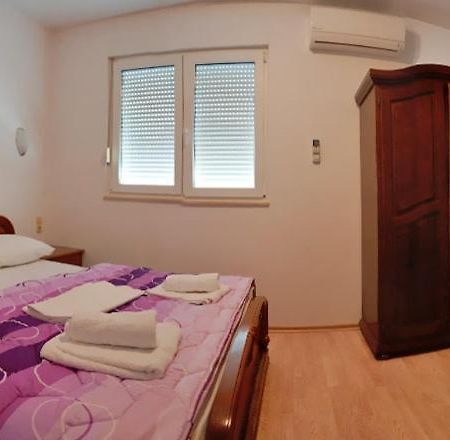 Bed and Breakfast Sobe Medic Medugorje Esterno foto